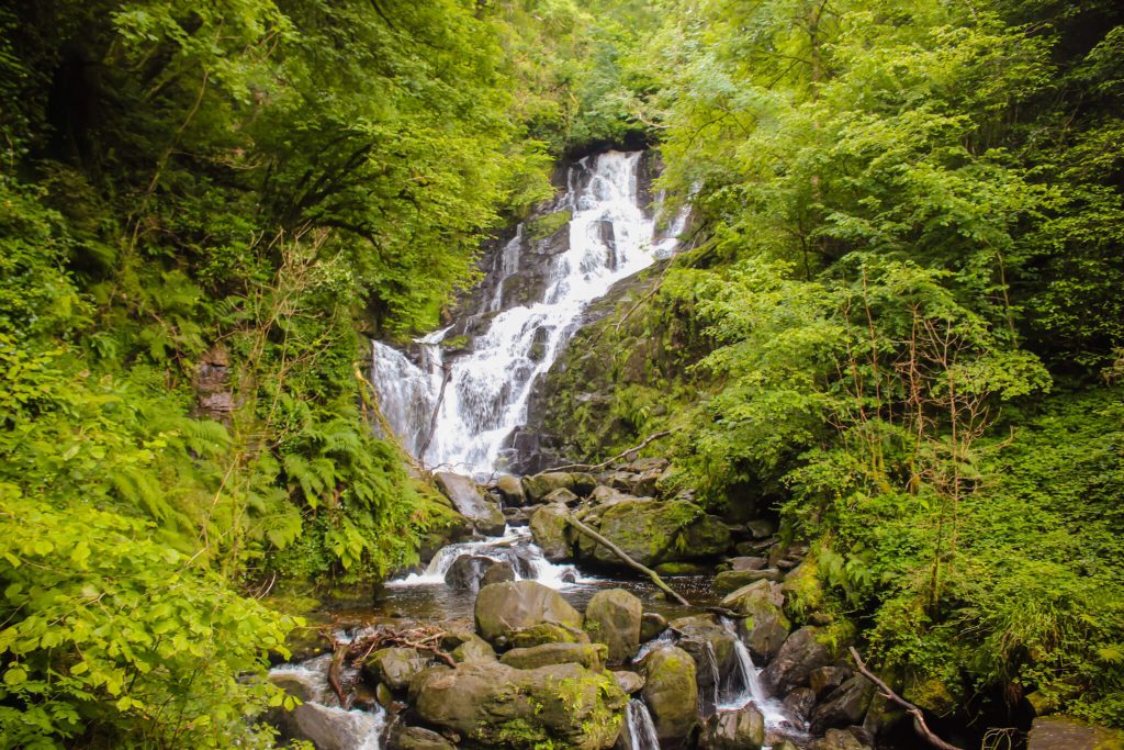 Irlanda torc cascada naturaleza